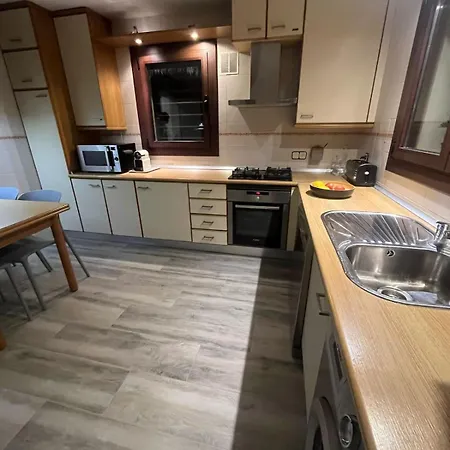 Casa Fantastica En Zona Tranquila * Girona