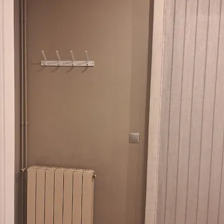 Casa Fantastica En Zona Tranquila * Girona