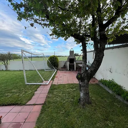 Casa Fantastica En Zona Tranquila Casa de Férias