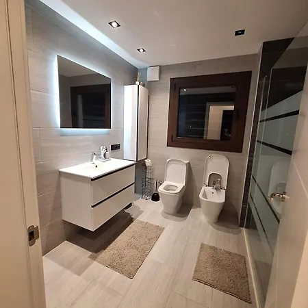 Casa Fantastica En Zona Tranquila Casa de Férias *